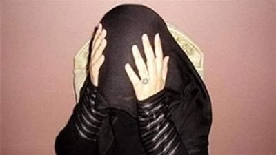 إمرأه محرومة من ال الزوجية 16 سنة.