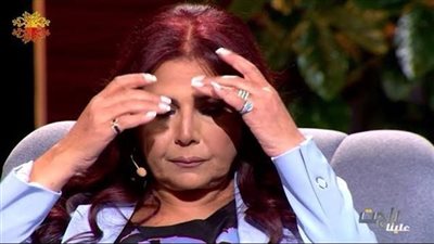 صباح الجزائري تبكي وتكشف سر عن حياتها